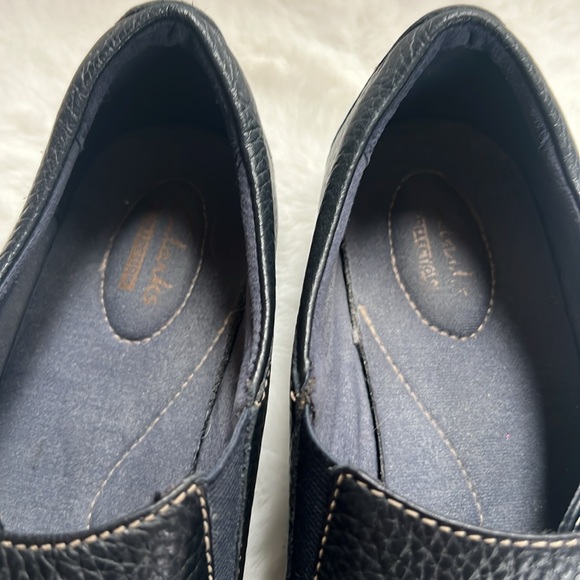 Clarks Slip On Shoes EUC - Picture 8 of 17